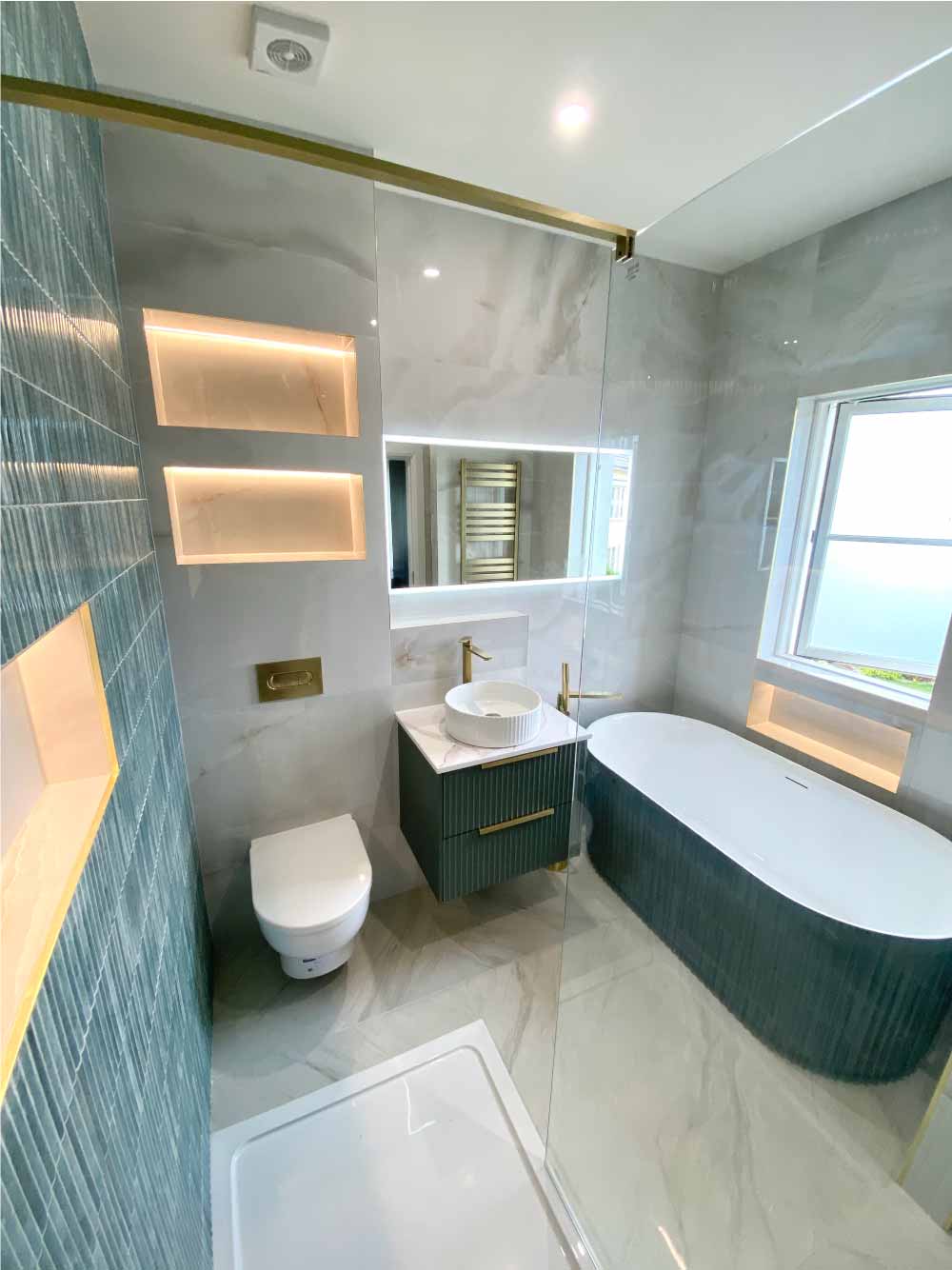 Jennifer and Conleth ensuite full rebovation portmarnock dublin 13 2.5